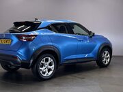Nissan Juke 1.0 DIG-T N-Connecta SUV 5dr Petrol DCT Auto Euro 6 (s/s) (114 ps) Parking 8