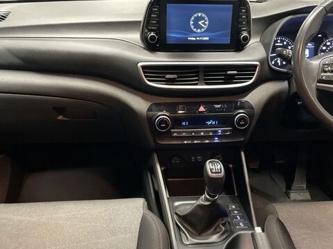 Hyundai TUCSON 1.6 GDi SE Nav SUV 5dr Petrol Manual Euro 6 (s/s) (132 ps) 16