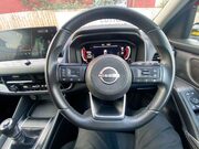 Nissan Qashqai 1.3 DIG-T MHEV N-Connecta SUV 5dr Petrol Hybrid Manual Euro 6 (s/s) (140 ps 16