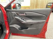 Nissan Qashqai 1.3 DIG-T MHEV N-Connecta SUV 5dr Petrol Hybrid Manual Euro 6 (s/s) (140 ps 22