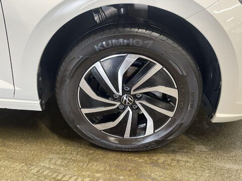 Volkswagen Polo 1.0 EVO Life Hatchback 5dr Petrol Manual Euro 6 (s/s) (80 ps) Bluetooth - S 12