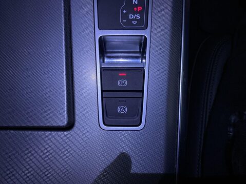 Audi A6 2.0 TDI 40 Sport Saloon 4dr Diesel S Tronic Euro 6 (s/s) (204 ps) Saloon 29