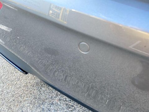 Mercedes-Benz A Class 1.3 A200 AMG Line Edition (Executive) Hatchback 5dr Petrol Manual Euro 6 (s 5