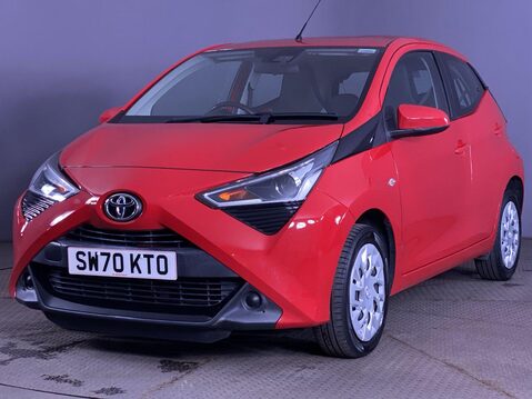 Toyota Aygo 1.0 VVT-i x-play Hatchback 5dr Petrol Manual Euro 6 (Safety Sense) (71 ps) 4