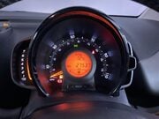 Toyota Aygo 1.0 VVT-i x-play Hatchback 5dr Petrol Manual Euro 6 (Safety Sense) (71 ps) 28