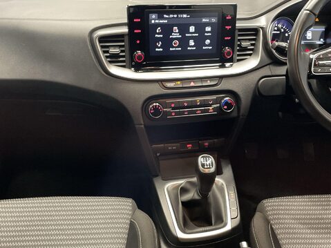 Kia Ceed 1.5 T-GDi 2 Hatchback 5dr Petrol Manual Euro 6 (s/s) Non-ADAP (158 bhp) Cr 16