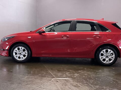 Kia Ceed 1.5 T-GDi 2 Hatchback 5dr Petrol Manual Euro 6 (s/s) Non-ADAP (158 bhp) Cr 5