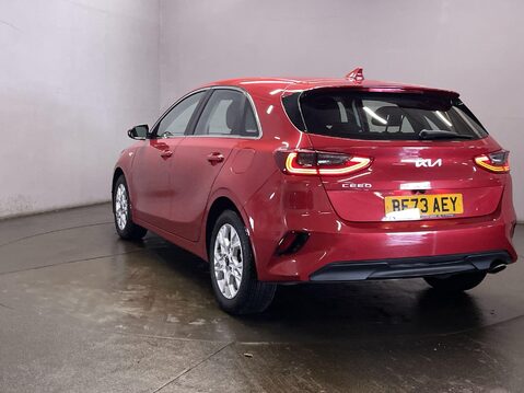 Kia Ceed 1.5 T-GDi 2 Hatchback 5dr Petrol Manual Euro 6 (s/s) Non-ADAP (158 bhp) Cr 6