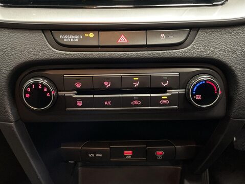 Kia Ceed 1.5 T-GDi 2 Hatchback 5dr Petrol Manual Euro 6 (s/s) Non-ADAP (158 bhp) Cr 26