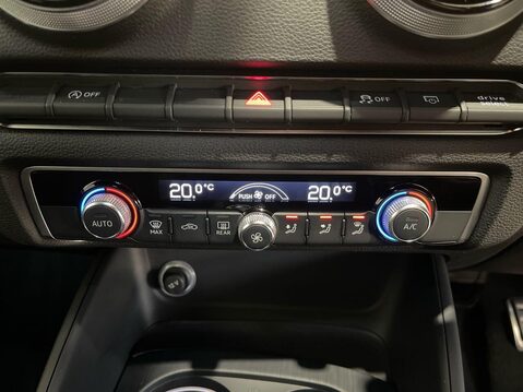 Audi A3 1.5 TFSI CoD 35 Black Edition Saloon 4dr Petrol S Tronic Euro 6 (s/s) (150 26