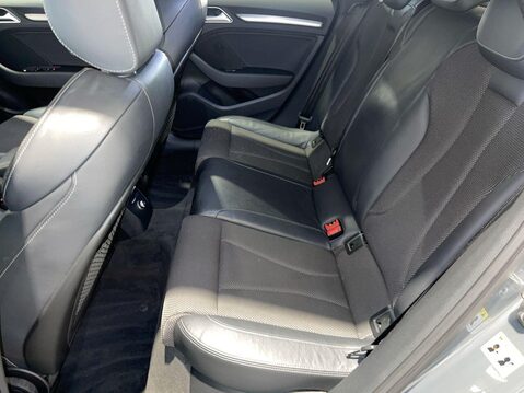 Audi A3 1.5 TFSI CoD 35 Black Edition Saloon 4dr Petrol S Tronic Euro 6 (s/s) (150 17