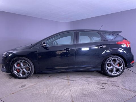 Ford Focus 2.0 TDCi ST-3 Hatchback 5dr Diesel Manual Euro 6 (s/s) (185 ps) Air Con - A 5