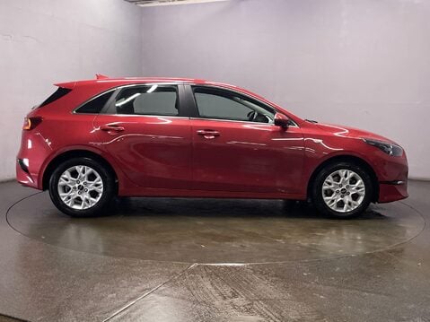 Kia Ceed 1.5 T-GDi 2 Hatchback 5dr Petrol Manual Euro 6 (s/s) Non-ADAP (158 bhp) All 9