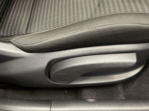 Kia Ceed 1.5 T-GDi 2 Hatchback 5dr Petrol Manual Euro 6 (s/s) Non-ADAP (158 bhp) All 22