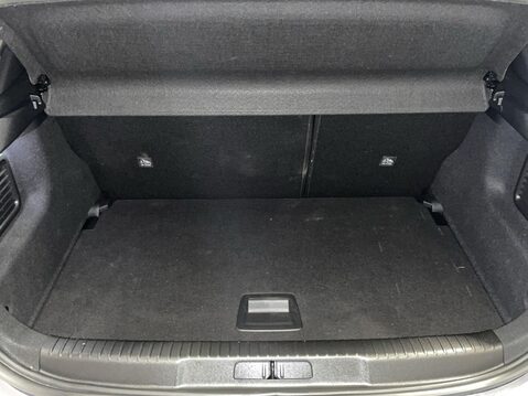 Vauxhall Mokka 50kWh Ultimate SUV 5dr Electric Auto (136 ps) 13