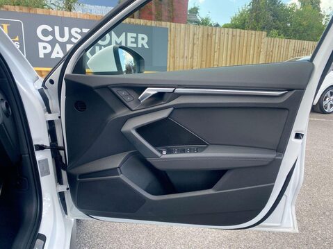 Audi A3 1.5 TFSI 35 S line Sportback 5dr Petrol Manual Euro 6 (s/s) (150 ps) Blueto 21