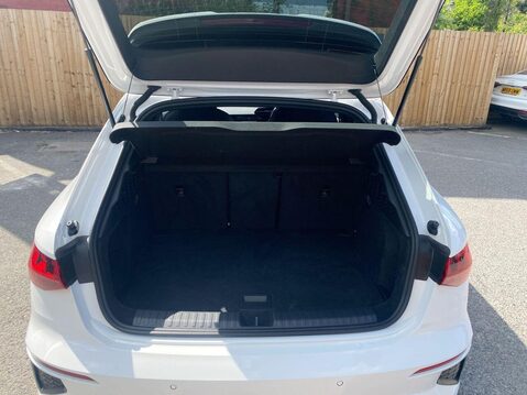 Audi A3 1.5 TFSI 35 S line Sportback 5dr Petrol Manual Euro 6 (s/s) (150 ps) Blueto 5