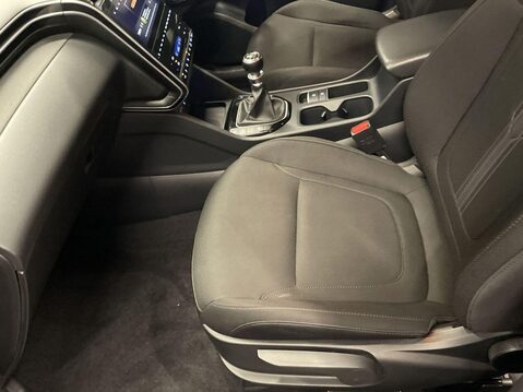 Hyundai TUCSON 1.6 T-GDi Premium SUV 5dr Petrol Manual Euro 6 (s/s) (150 ps) Professional 17