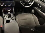 Hyundai TUCSON 1.6 T-GDi Premium SUV 5dr Petrol Manual Euro 6 (s/s) (150 ps) Professional 15