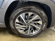 Hyundai TUCSON 1.6 T-GDi Premium SUV 5dr Petrol Manual Euro 6 (s/s) (150 ps) Professional 12