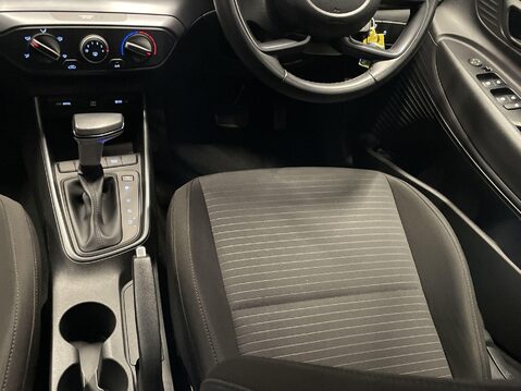 Hyundai i20 1.0 T-GDi MHEV SE Connect Hatchback 5dr Petrol Hybrid DCT Euro 6 (s/s) (100 15