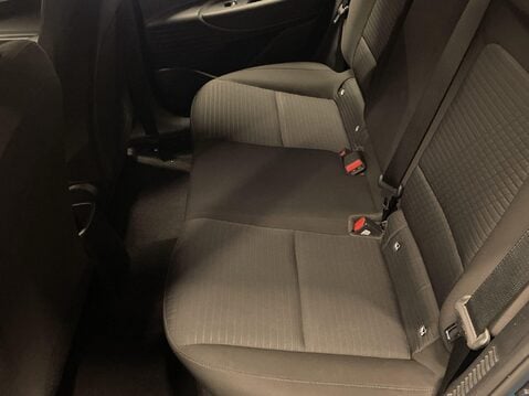 Hyundai i20 1.0 T-GDi MHEV SE Connect Hatchback 5dr Petrol Hybrid DCT Euro 6 (s/s) (100 18