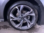 Audi A3 1.5 TFSI 35 S line Sportback 5dr Petrol Manual Euro 6 (s/s) (150 ps) Cruise 12