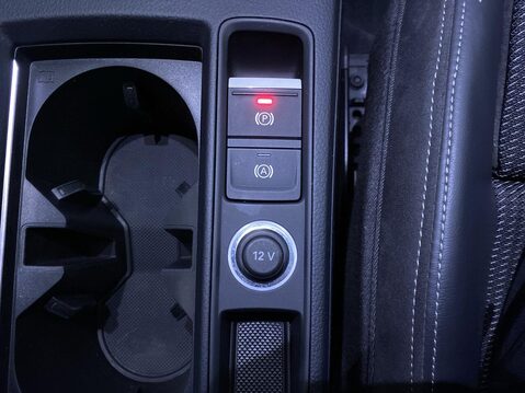 Audi Q3 2.0 TDI 40 S line SUV 5dr Diesel S Tronic quattro Euro 6 (s/s) (190 ps) All 24