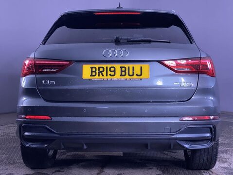 Audi Q3 2.0 TDI 40 S line SUV 5dr Diesel S Tronic quattro Euro 6 (s/s) (190 ps) All 7