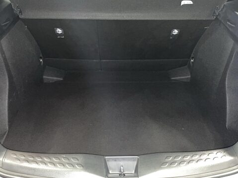 Toyota C-HR 1.8 VVT-h GPF Icon SUV 5dr Petrol Hybrid CVT Euro 6 (s/s) (122 ps) 13