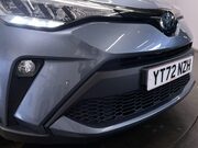 Toyota C-HR 1.8 VVT-h GPF Icon SUV 5dr Petrol Hybrid CVT Euro 6 (s/s) (122 ps) 11