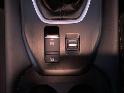 Nissan Qashqai 1.3 DIG-T MHEV N-Connecta SUV 5dr Petrol Hybrid Manual Euro 6 (s/s) (140 ps 25