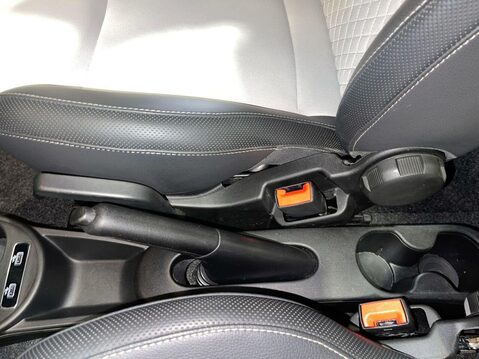 Fiat 500 1.0 MHEV Dolcevita Hatchback 3dr Petrol Manual Euro 6 (s/s) (70 bhp) Cruis 22