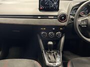 Mazda 2 1.5 SKYACTIV-G Homura Aka Hatchback 5dr Petrol Auto Euro 6 (s/s) (90 ps) Bl 16