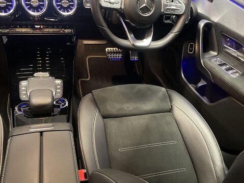 Mercedes-Benz A Class 2.0 A180 AMG Line Edition (Executive) Saloon 4dr Diesel 8G-DCT Euro 6 (s/s) 15
