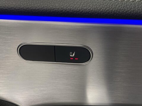 Mercedes-Benz A Class 2.0 A180 AMG Line Edition (Executive) Saloon 4dr Diesel 8G-DCT Euro 6 (s/s) 23