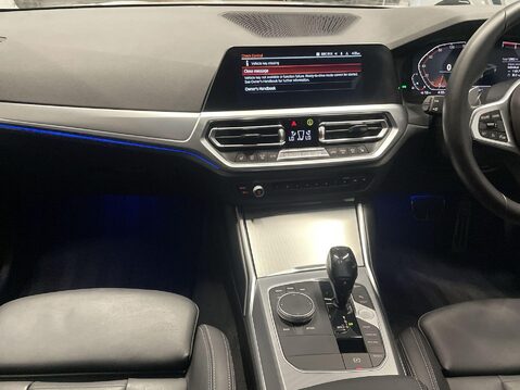 BMW 3 Series 2.0 320i M Sport Saloon 4dr Petrol Auto Euro 6 (s/s) (184 ps) Cruise Contr 16
