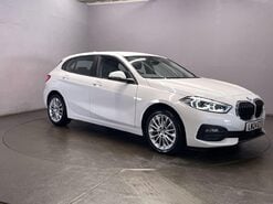 BMW 1 Series 1.5 118i SE (LCP) Hatchback 5dr Petrol DCT Euro 6 (s/s) (136 ps) Cruise Co