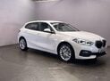 BMW 1 Series 1.5 118i SE (LCP) Hatchback 5dr Petrol DCT Euro 6 (s/s) (136 ps) Cruise Co 2