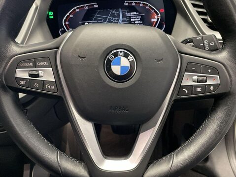 BMW 1 Series 1.5 118i SE (LCP) Hatchback 5dr Petrol DCT Euro 6 (s/s) (136 ps) Cruise Co 21