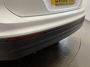 Volkswagen Tiguan 1.4 TSI SE Navigation SUV 5dr Petrol Manual Euro 6 (s/s) (125 ps) Parking S 14