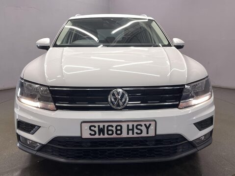 Volkswagen Tiguan 1.4 TSI SE Navigation SUV 5dr Petrol Manual Euro 6 (s/s) (125 ps) Parking S 10