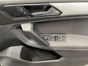 Volkswagen Tiguan 1.4 TSI SE Navigation SUV 5dr Petrol Manual Euro 6 (s/s) (125 ps) Parking S 24