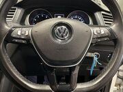 Volkswagen Tiguan 1.4 TSI SE Navigation SUV 5dr Petrol Manual Euro 6 (s/s) (125 ps) Parking S 21