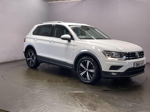 Volkswagen Tiguan 1.4 TSI SE Navigation SUV 5dr Petrol Manual Euro 6 (s/s) (125 ps) Parking S 2