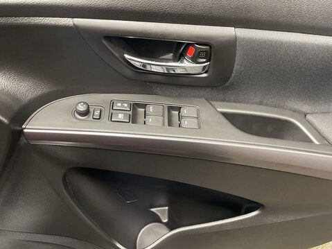 Suzuki S-Cross 1.5h Motion SUV 5dr Petrol Hybrid AGS Euro 6 (s/s) (115 ps) Air Con - Alloy 24