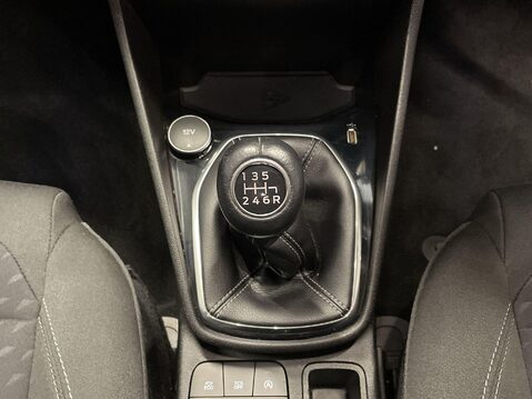 Ford Fiesta 1.0T EcoBoost GPF Zetec Hatchback 5dr Petrol Manual Euro 6 (s/s) (100 ps) 19