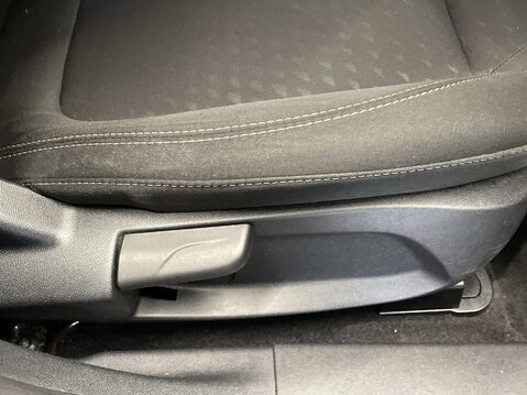 Ford Fiesta 1.0T EcoBoost GPF Zetec Hatchback 5dr Petrol Manual Euro 6 (s/s) (100 ps) 22