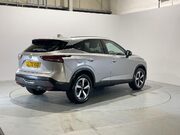 Nissan Qashqai 1.3 DIG-T MHEV N-Connecta SUV 5dr Petrol Hybrid Manual Euro 6 (s/s) (140 ps 8