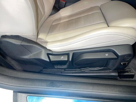 BMW 4 Series 2.0 420i M Sport Coupe 2dr Petrol Auto Euro 6 (s/s) (184 ps) Air Con - Allo 24